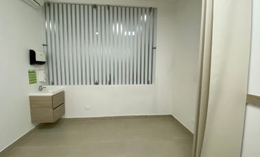 CONSULTORIO EN ARRIENDO EN PINARES PEREIRA