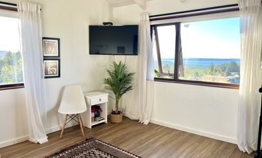 Hermosa casa con vista al lago Villarrica en condominio!