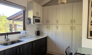 Hermosa casa con vista al lago Villarrica en condominio!