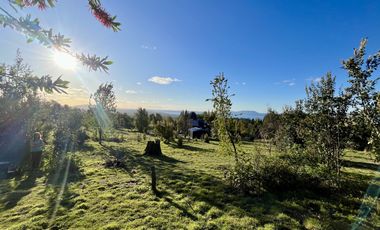 Hermosa casa con vista al lago Villarrica en condominio!