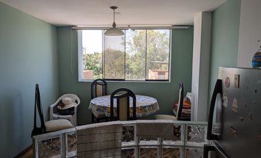 Amplia Casa en  URB. ELIO para familias grandes