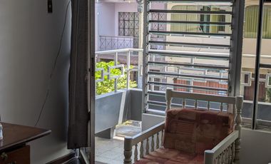 Amplia Casa en  URB. ELIO para familias grandes