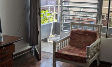 Amplia Casa en  URB. ELIO para familias grandes