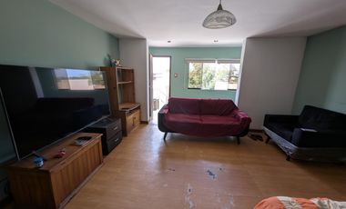 Amplia Casa en  URB. ELIO para familias grandes