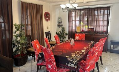 Casa en venta con jardín grande