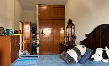 Casa en venta con jardín grande