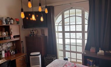 Casa en venta con jardín grande