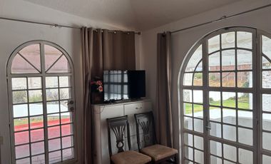 Casa en venta con jardín grande