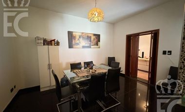 Venta Casa-IMPERDIBLE CHALET DE CATEGORÍA-5 ambientes-3 baños-Excelente ubicación-Lanús Este