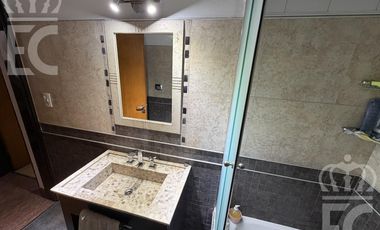 Venta Casa-IMPERDIBLE CHALET DE CATEGORÍA-5 ambientes-3 baños-Excelente ubicación-Lanús Este