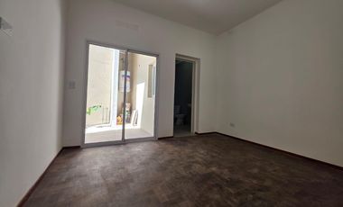 TURDERA. DÚPLEX a ESTERNAR en PB