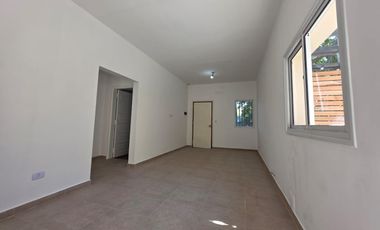 TURDERA. DÚPLEX a ESTERNAR en PB