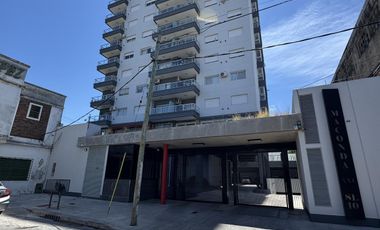 Venta departamento 2 ambientes con cochera en Quilmes