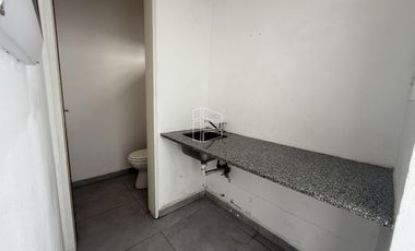 Venta - Local Comercial sobre Rosario de Santa Fe - L030