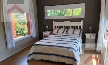 Casa en Santa Catalina Villanueva, Tigre, Alquiler Temporal (Marzo 2026)