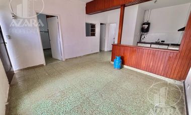 PH 3 AMBIENTES EN PLANTA BAJA  EN ALQUILER CON UN PATIO