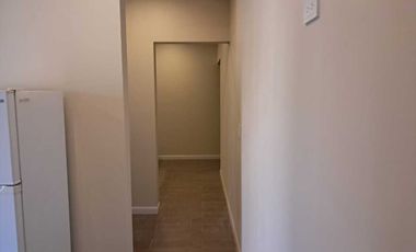 Departamento Semi Amueblado en Renta