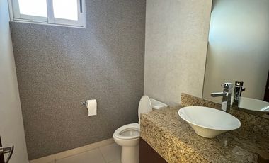 Casa en Renta – Cima del Bosque, Cumbres Elite 9° Sector