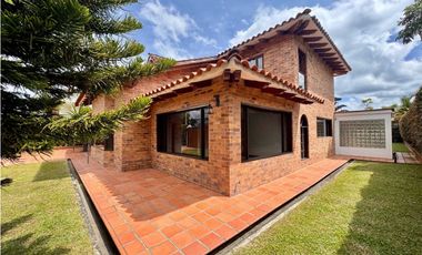 Vendo Casa Campestre en Llanogrande