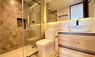 Vendo amplio apartamento en Catay sector Provenza, El Poblado