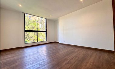 Vendo amplio apartamento en Catay sector Provenza, El Poblado