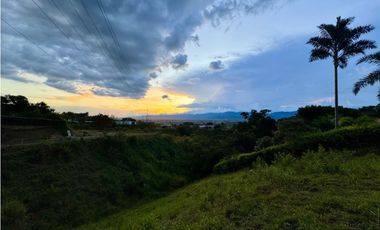 Lote con espectacular vista