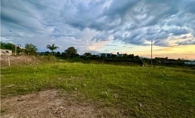 Lote con espectacular vista