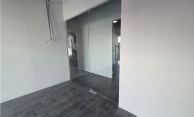 LOCAL EN RENTA EN PLANTA BAJA 20M2