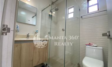 Venta de casa en Manta Tennis, Barbasquillo, sur de Manta