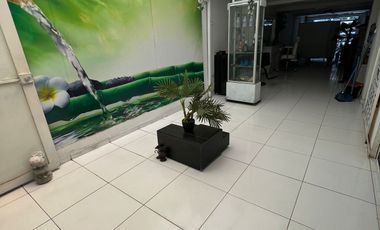 Se vende casa en la selva bifamiliar