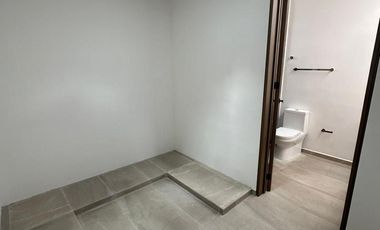 CASA EN VENTA EN PRIVADA TAMORA, CONKAL, ENTREGA INMEDIATA.