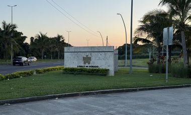 CASA CON HAB. EN PB Y ESTUDIO EN VENTA EN LOMAS DEL DORADO