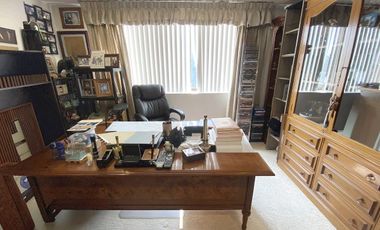 CASA EN VENTA EN LOMAS DE LAS ÁGUILAS