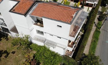 Casa para la venta en La Estrella Cerca del Parque - Antioquia