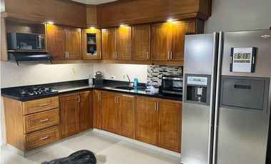 Casa para la venta en La Estrella Cerca del Parque - Antioquia