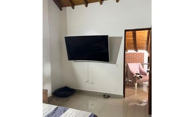 Casa para la venta en La Estrella Cerca del Parque - Antioquia
