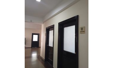 Venta de oficina en La Calendaria en todo el corazón de Medellín