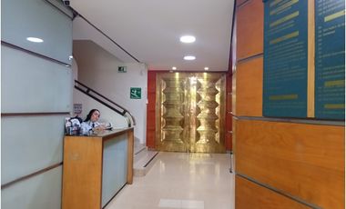 Venta de oficina en La Calendaria en todo el corazón de Medellín
