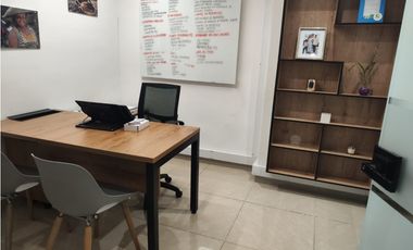 Oficina para  venta en la Aguacatala Medellín