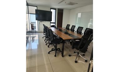 Oficina para  venta en la Aguacatala Medellín