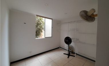 APARTAMENTO EN ARRIENDO CONJUNTO BRISAS DE ABRIL RICAURTE C/MARCA