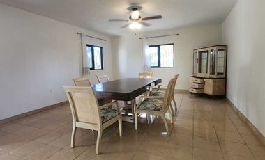 Casa en Telchac puerto con 2,844 mts2 de Terreno