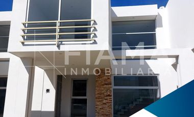 CASA NUEVA EN RENTA, FRACC. BONATERRA, TEPIC, NAY. (F)