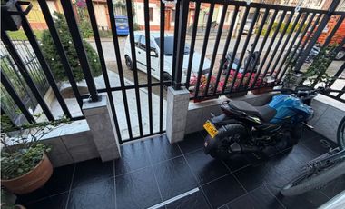 SE VENDE CASA EN LA CEJA BARRIO LA ALDEA CON 4 HABITACIONES EXCELENTE