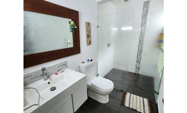 Casa campestre en venta sector el escobero envigado