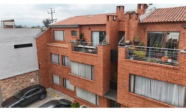 VENDO APTO EN CONJUNTO CENTRO DE COTA $295.000.000