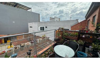 VENDO APTO EN CONJUNTO CENTRO DE COTA $295.000.000