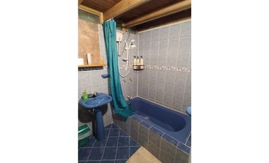 Venta de cabaña en Santa Elena Vereda El Cerro