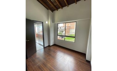 Se vende casa en Sabaneta sector la Doctora