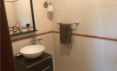 Casa para la venta en La Estrella Cerca del Parque - Antioquia